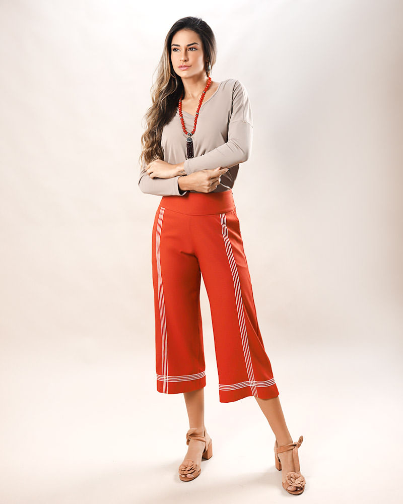 fotos calça pantacourt