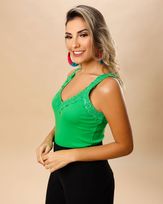 Blusa-Malha-Canelada-Decote-com-Renda-Verde-Pistache