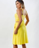 Vestido-Lady-Like-Linho-Bordado-Amarelo-Alegria