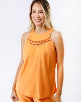 Blusa-Cavada-Linho-Detalhe-Macrame-Tangerina