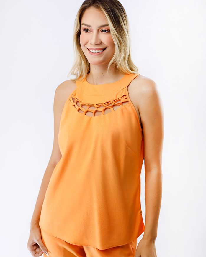 Blusa-Cavada-Linho-Detalhe-Macrame-Tangerina