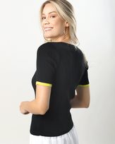 Blusa-Tricot-Decote-com-Botoes-Manga-Curta-Preto-