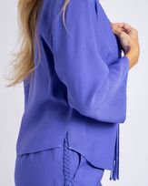 Kimono-Alfaiataria-Twiil-Detalhe-de-Tranca-Azul-Very-Pery-