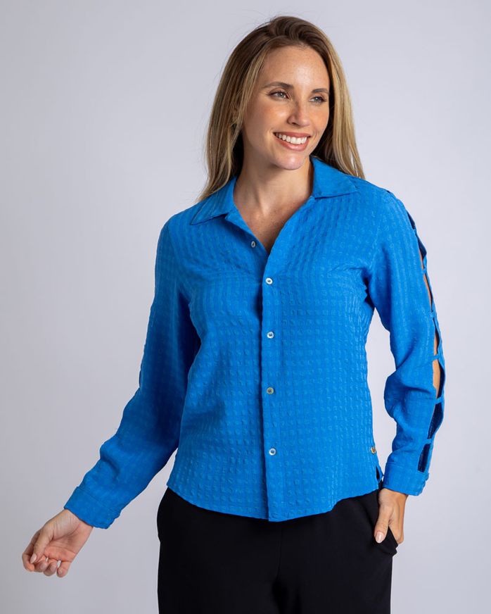 Camisa-Crepe-Textura-Mangas-Vazadas-Azul