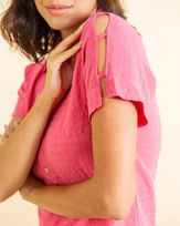Camisa-Crepe-Textura-Quadriculada-Manga-Curta-Rosa