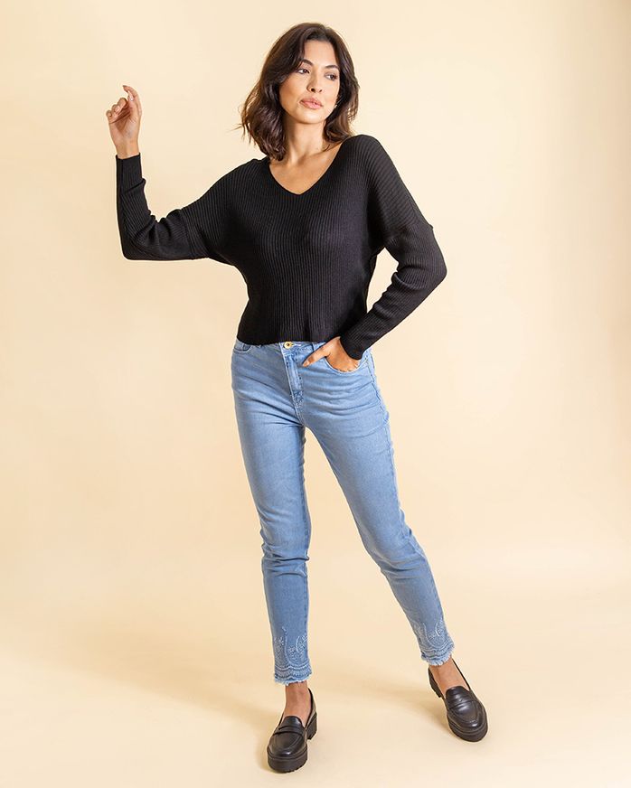 Blusa-Tricot-Canelado-Decote-V-Manga-Longa-Preto