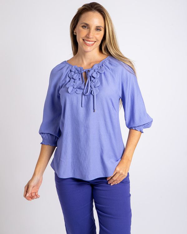 Blusa-Visco-Linho-Flores-Aplicadas-Azul-Very-Pery