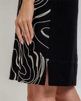 Vestido-T-Linho-Bordado-Mangas-Pespontos-Preto