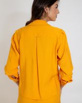 Camisa-Cropped-Utilitaria-Alfaiataria-Twill-Amarelo
