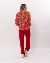 Camisa-Chiffon-Estampa-Floral-Artistico-Decote-com-Amarracao-Vermelho--