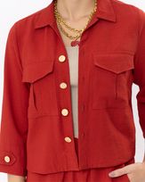 Casaqueto-Alfaiataria-Viscose-com-Botoes-Personalizados-Cereja-