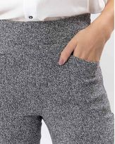 Calca-Boot-Cut-Tweed-com-Elastano-Grafite-