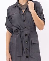Chemise-Jeans-Leve-Bolsos-Utilitarios-com-Faixa-Preto