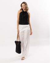 Blusa-Cavada-Viscose-Fio-Metalic-com-Amarracao-Preto