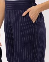 Bermuda-Viscose-Alfaiataria-Risca-de-Giz-Marinho