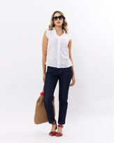Blusa-Cavada-Algodao-Bordado-Flores-3d-com-Babado-Branco