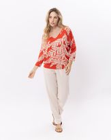 Blusa-Bolha-Malha-Estampada-Decote-V-Vermelho