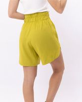 Short-Comfy-Viscose-Textura-Linho-Verde-Pistache