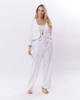 Casaqueto-Alfaiataria-Twill-Pespontos-Contrastantes-e-Ilhoses-Branco