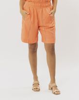 Bermuda-Linho-Listras-com-Bolsos-Laranja-Coral-