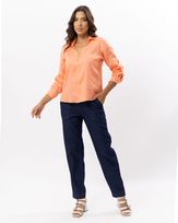 camisa-linho-puro-botoes-madreperolas-salmon-it47721124-02.jpg