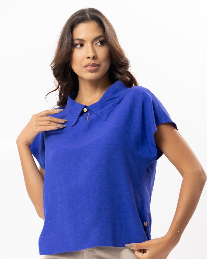blusa-viscose-de-linho-gola-virada-com-botao-azul--bt50061124-01.jpg