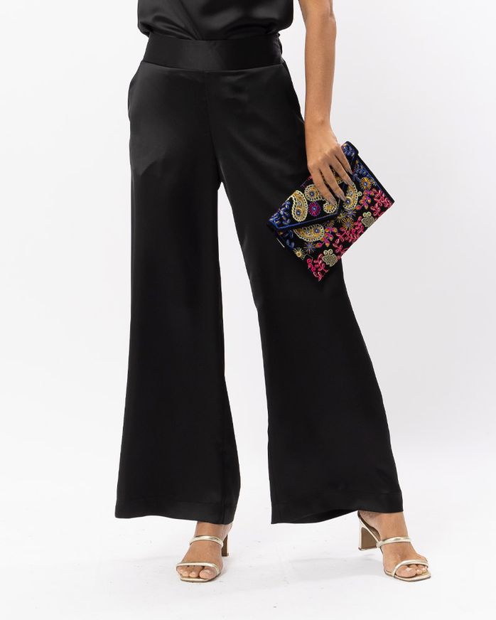 calca-pantalona-alfaiataria-acetinada-preto--ct50081124-01.jpg