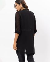 max-blusa-assimetrica-chiffon-preto--bt32150224-03.jpg