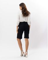 bermuda-alfaiataria-sarja-color-preto--dt50041124-03.jpg