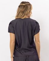 blusa-jeans-leve-trancado-decote-v-azul--bj50761224-03.jpg