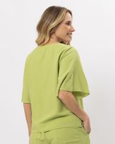 blusa-viscose-textura-linho-pedraria-decote-verde--bt50681224-03.jpg