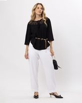 blusa-tecido-textura-pala-renda-com-amarracao-preto--bt51280125-02.jpg