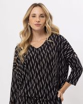 blusa-bolha-malha-jersey-estampada-decote-v-preto--bm51520125-01.jpg