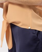 blusa-tecido-frente-com-amarrao-mangas-kimono-laranja--bt51020125-02.jpg