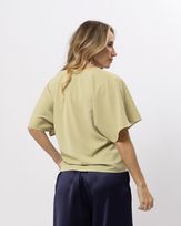 blusa-tecido-frente-com-amarrao-mangas-kimono-verde--bt51020125-03.jpg