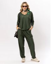 blusa-bolha-malha-gloss-manga-deslocada-verde--bm41240624-02.jpg