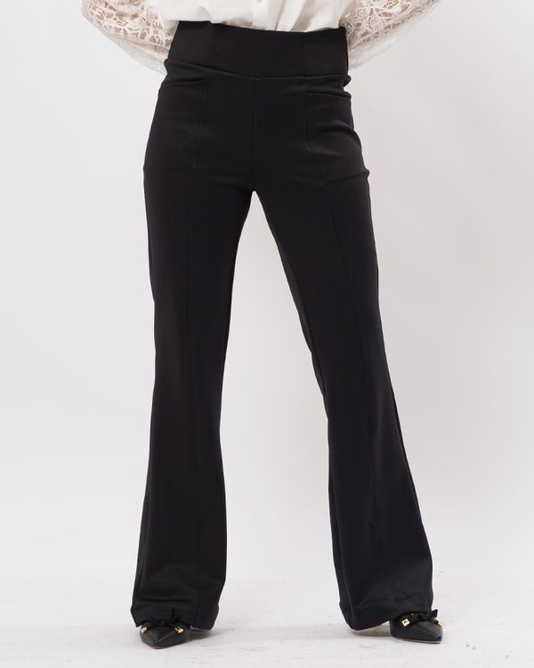 calca-boot-cut-malha-alfaiataria-preto--cm30761223-01.jpg
