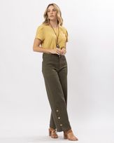 calca-wide-leg-sarja-botoes-personalizados-na-perna-verde-musgo--ct45620824-02.jpg