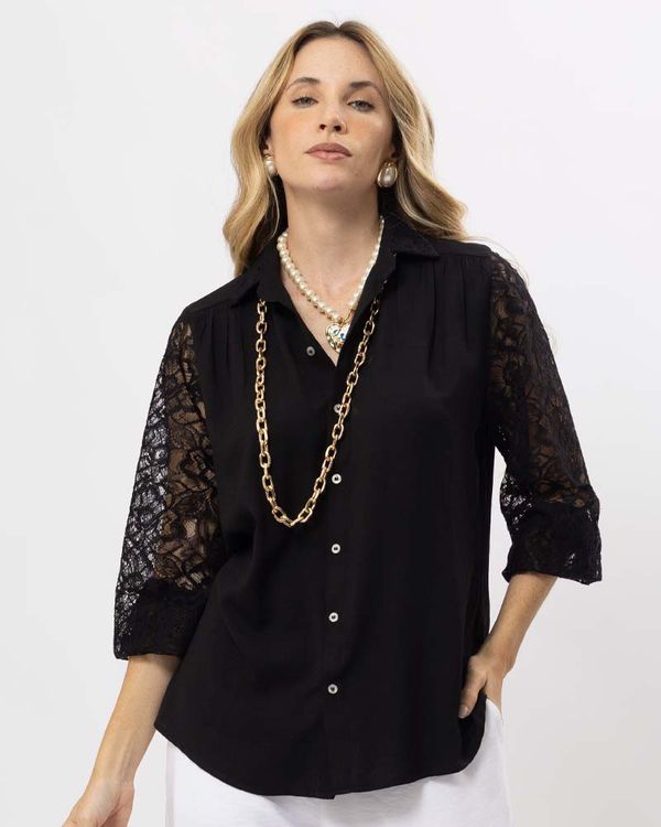 camisa-tecido--textura-gola-e-mangas-com-renda-preto--it51300125-01.jpg