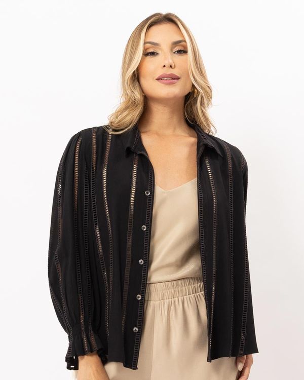 camisa-viscose-com-entremeios-bordados-e-mangas-franzidas-preto--it50921224-01.jpg