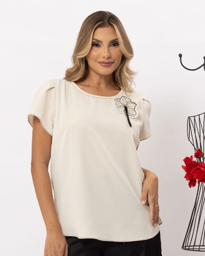 blusa-ticodo-flor-bordada-manga-curta-pregas-natural-bt52120225-01.jpg