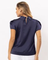 blusa-cetim-gola-virada-e-manga-curta-azul--bt60040125-03.jpg