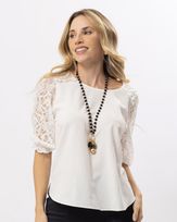 blusa-viscose-de-linho-pala-e-manga-com-renda-off-white-bt51500125-02.jpg