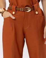 calca-reta-alfaiataria-com-martingales-e-botoes-personalizados-cobre--ct51460125-02.jpg