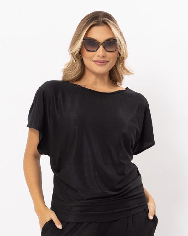 blusa-malha-gloss-com-pregas-preto--bm52640325-01.jpg