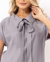 blusa-alfaiataria-gloss-gola-virada-com-faixa-grafite--bt52060225-01.jpg