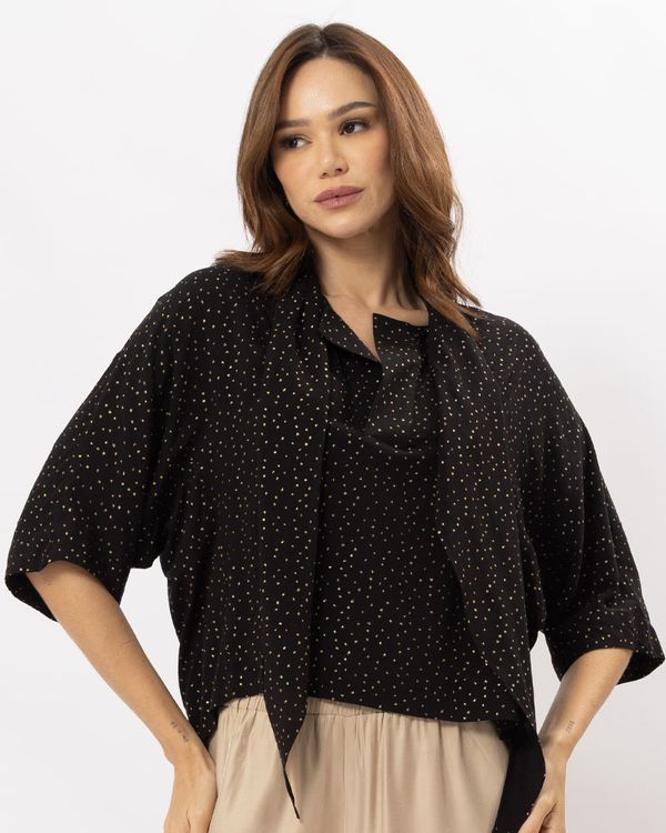 blusa-viscose-poas-brilho-ombro-gola-echarpe--preto--bt52280225-01.jpg