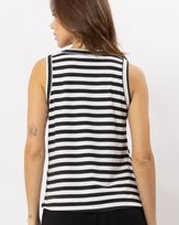 blusa-cavada-malha-canelada-listras-preto--bm52880325-03.jpg