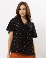 blusa-viscose-poas-gola-gravata-preto--bt52480225-01.jpg