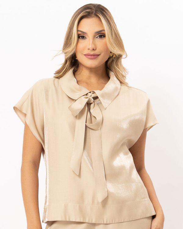 blusa-alfaiataria-gloss-gola-virada-com-faixa-amarula-bt52060225-01.jpg